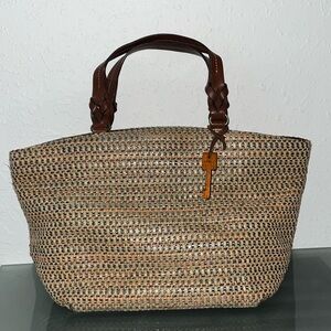 Fossil woven straw shoulder hobo bag